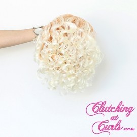 Short 25cm Peaches & Cream Synthetic Extension